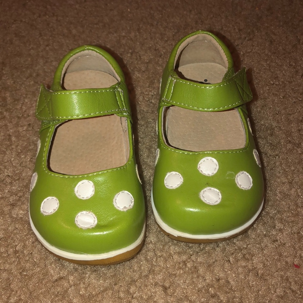Slide on shoe